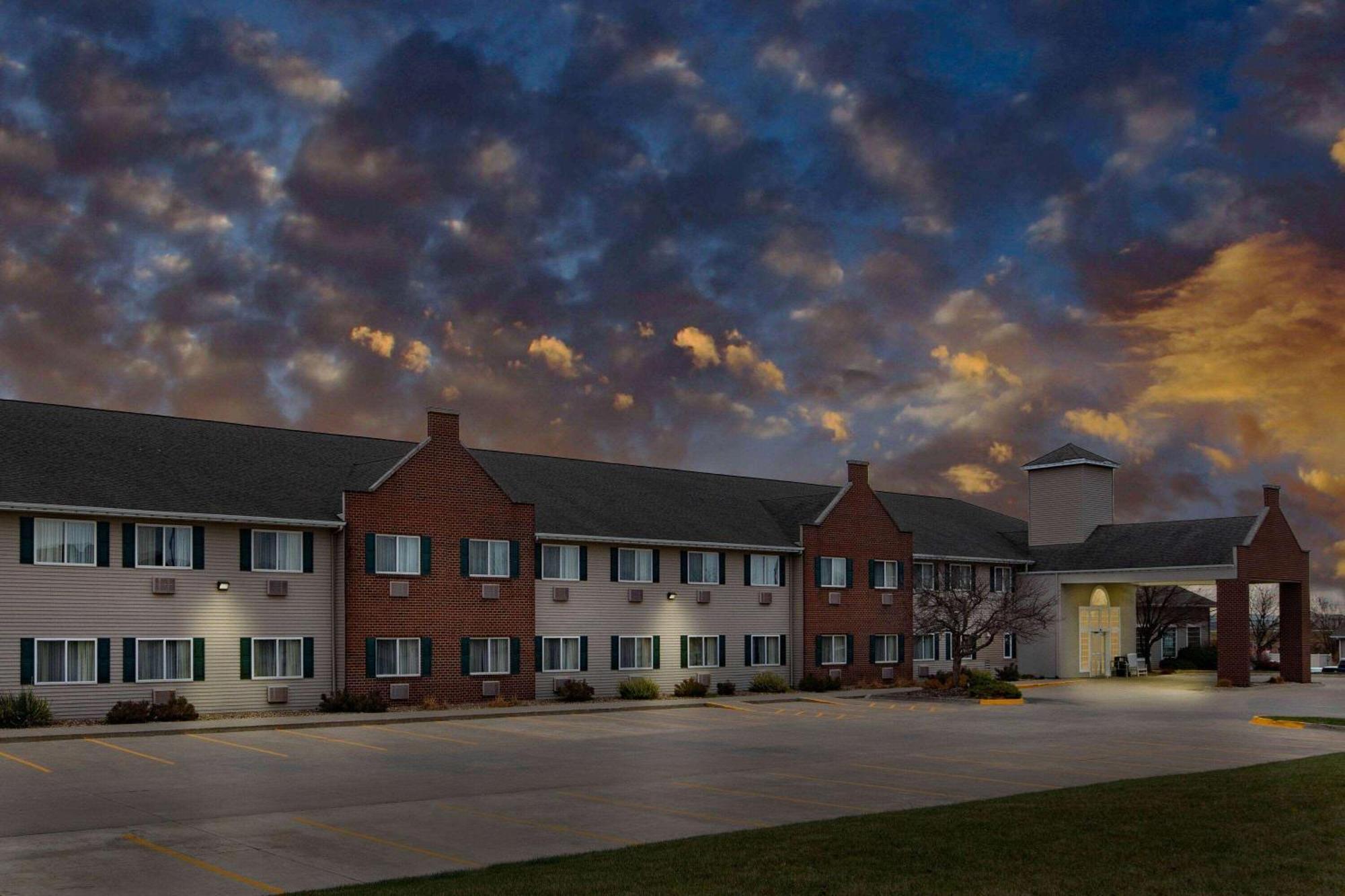 Americinn By Wyndham Pella Luaran gambar